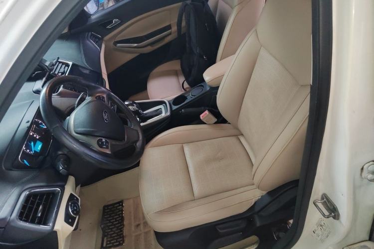 Used Ford Escort 2015 1.5L Automatic Fashion Model Left Front Seat