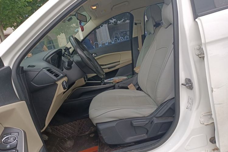 Used Ford Escort 2015 1.5L Manual Comfort Model Left Front Seat