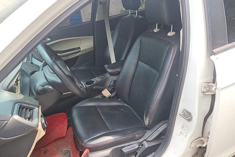 Used Ford Escort 2015 1.5L Manual Comfort Model Left Front Seat