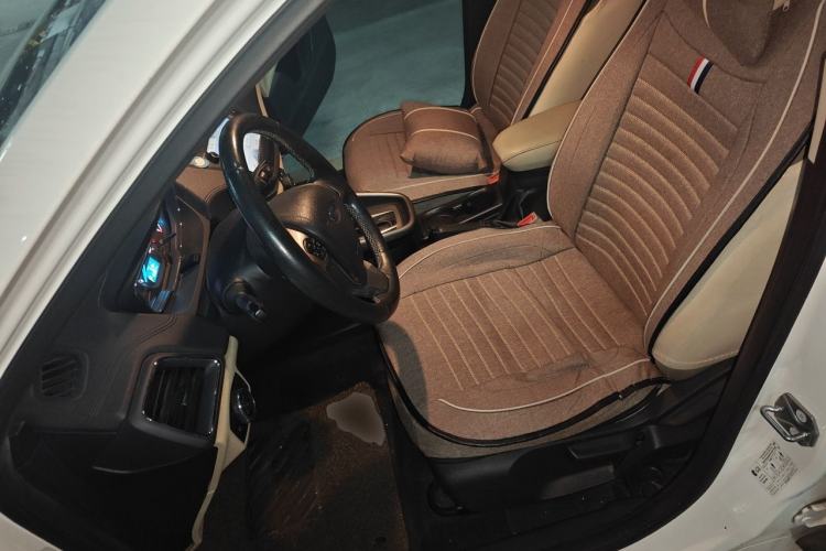 Used Ford Escort 2015 1.5L Automatic Fashion Model Left Front Seat