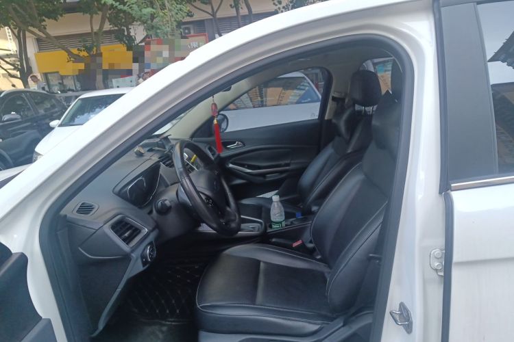 Used Ford Escort 2015 1.5L Automatic Fashion Model Left Front Seat