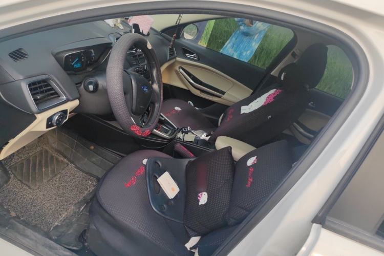 Used Ford Escort 2015 1.5L Automatic Comfort Edition Left Front Seat