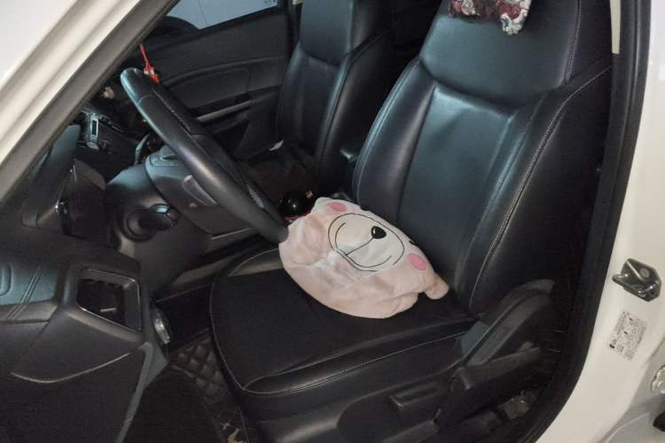 Used Ford Escort 2015 1.5L Automatic Fashion Model Left Front Seat