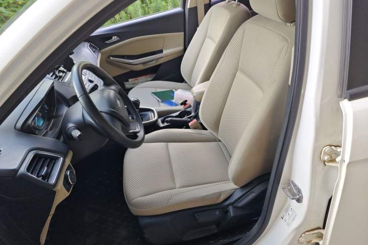 Used Ford Escort 2015 1.5L Manual Comfort Model Left Front Seat