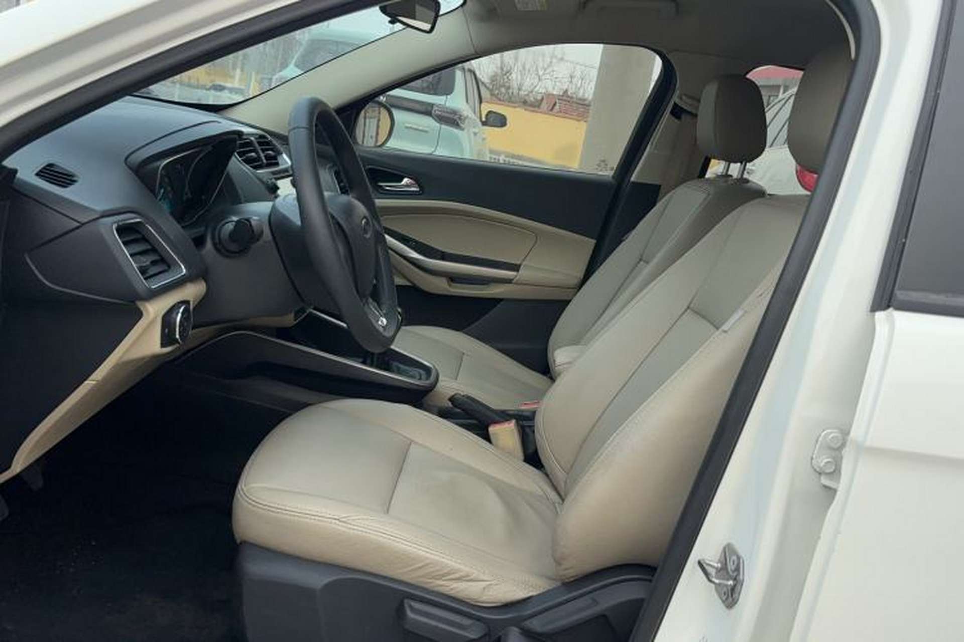Used Ford Escort 2015 1.5L Manual Comfort Model Left Front Seat
