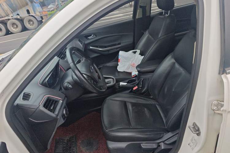 Used Ford Escort 2015 1.5L Automatic Fashion Model Left Front Seat