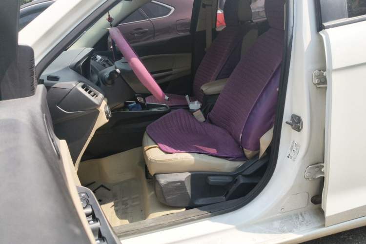 Used Ford Escort 2015 1.5L Automatic Comfort Edition Left Front Seat