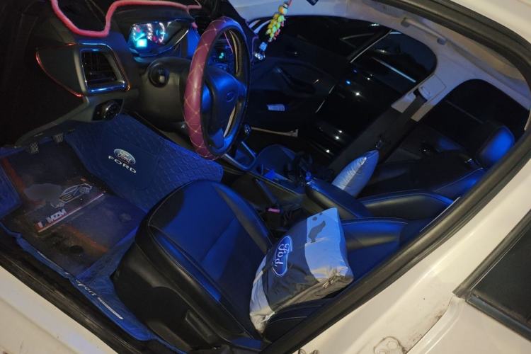 Used Ford Escort 2015 1.5L Manual Fashion Edition Left Front Seat