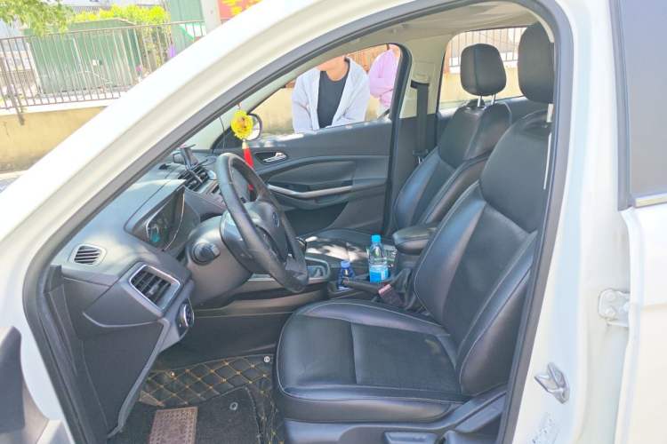 Used Ford Escort 2015 1.5L Manual Fashion Edition Left Front Seat