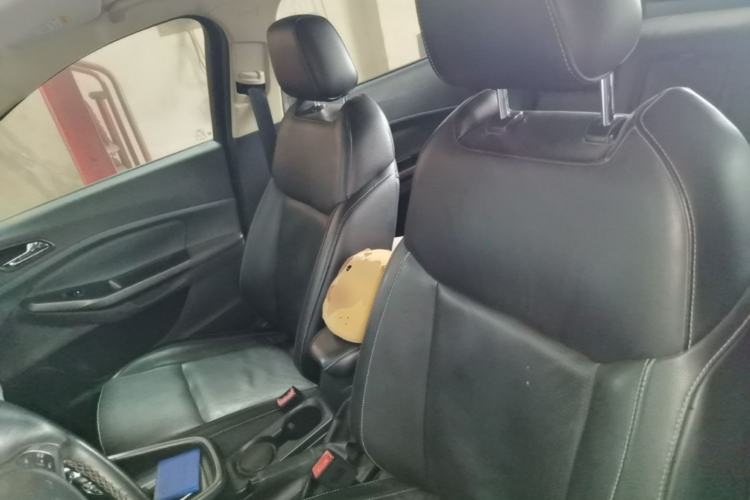 Used Ford Escort 2015 1.5L Automatic Fashion Model Left Front Seat