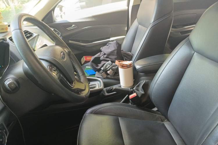 Used Ford Escort 2015 1.5L Automatic Fashion Model Left Front Seat