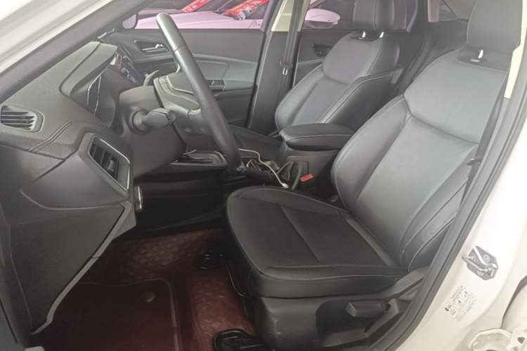 Used Ford Escort 2015 1.5L Automatic Fashion Model Left Front Seat