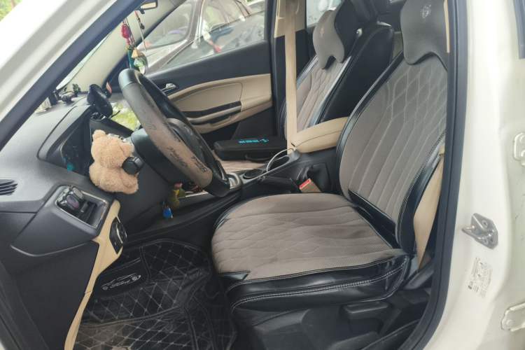 Used Ford Escort 2015 1.5L Automatic Comfort Edition Left Front Seat