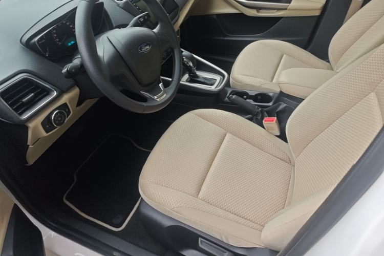 Used Ford Escort 2015 1.5L Automatic Comfort Edition Left Front Seat
