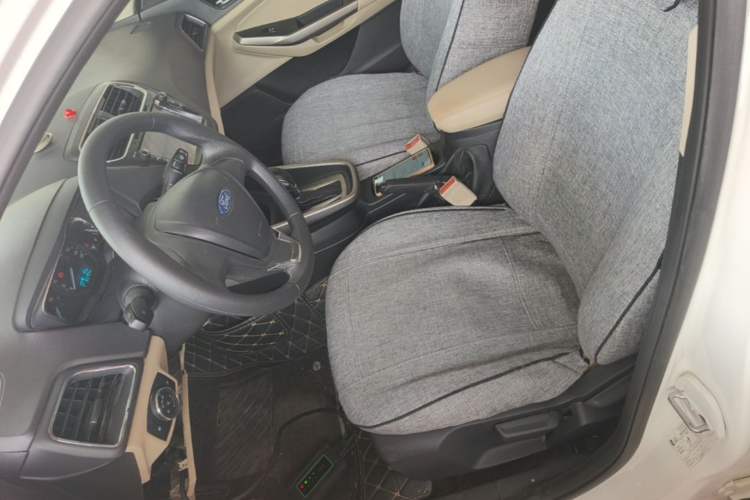 Used Ford Escort 2015 1.5L Automatic Comfort Edition Left Front Seat