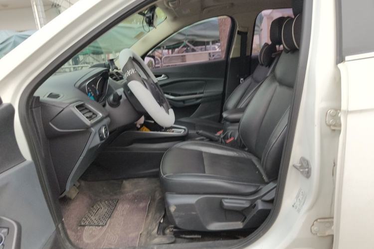Used Ford Escort 2015 1.5L Automatic Fashion Model Left Front Seat