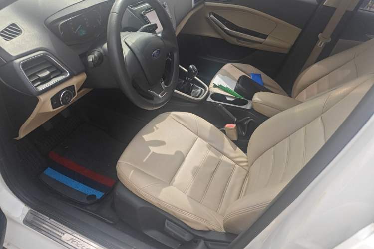 Used Ford Escort 2015 1.5L Manual Comfort Model Left Front Seat