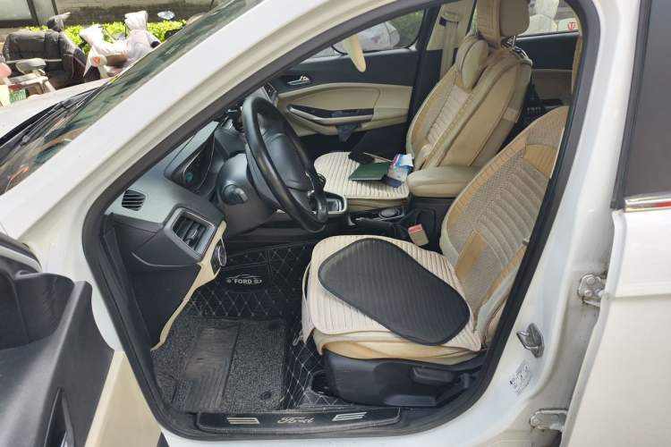 Used Ford Escort 2015 1.5L Manual Comfort Model Left Front Seat