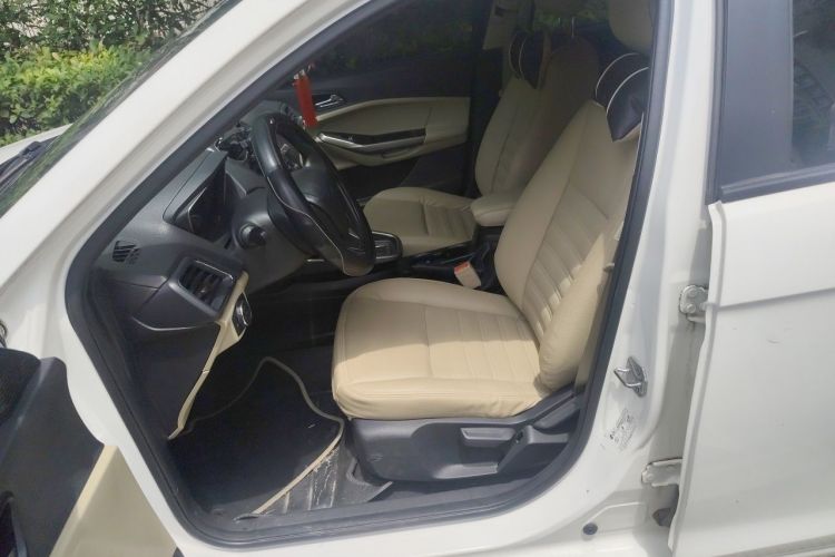 Used Ford Escort 2015 1.5L Automatic Comfort Edition Left Front Seat