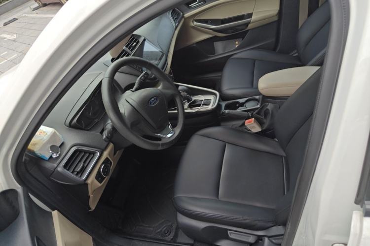 Used Ford Escort 2015 1.5L Automatic Comfort Edition Left Front Seat