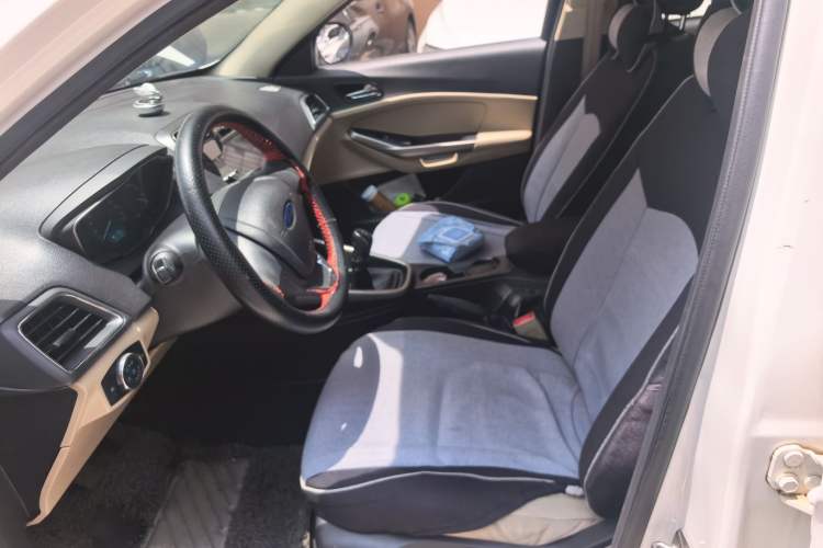 Used Ford Escort 2015 1.5L Manual Comfort Model Left Front Seat