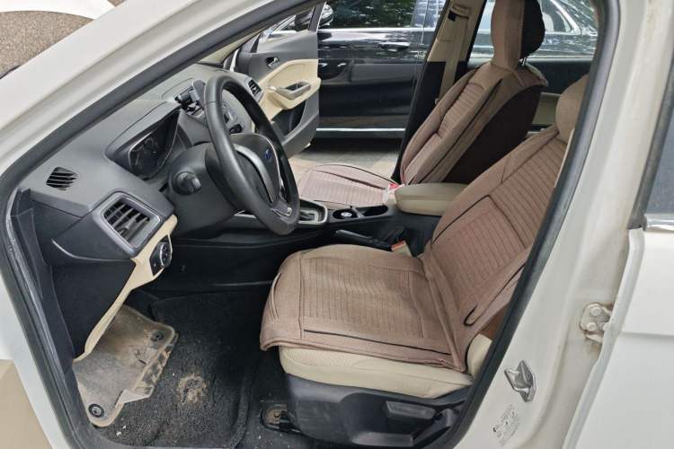 Used Ford Escort 2015 1.5L Automatic Comfort Edition Left Front Seat