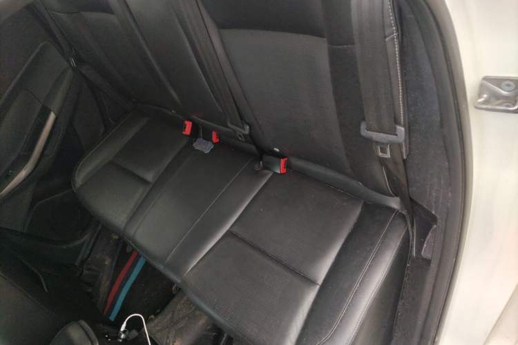Used Ford Escort 2015 1.5L Automatic Fashion Model Left Rear Seat
