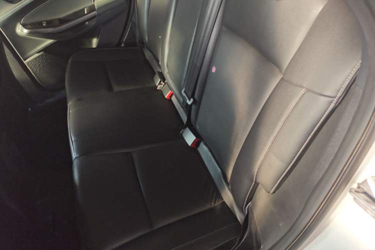 Used Ford Escort 2015 1.5L Automatic Fashion Model Left Rear Seat