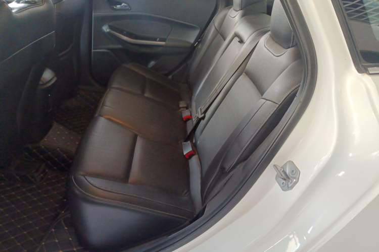 Used Ford Escort 2015 1.5L Automatic Fashion Model Left Rear Seat