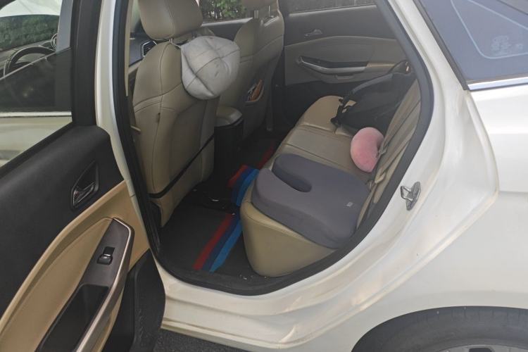 Used Ford Escort 2015 1.5L Automatic Fashion Model Left Rear Seat
