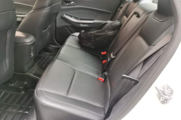 Used Ford Escort 2015 1.5L Automatic Fashion Model Left Rear Seat