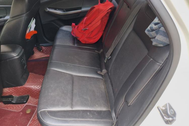 Used Ford Escort 2015 1.5L Automatic Fashion Model Left Rear Seat