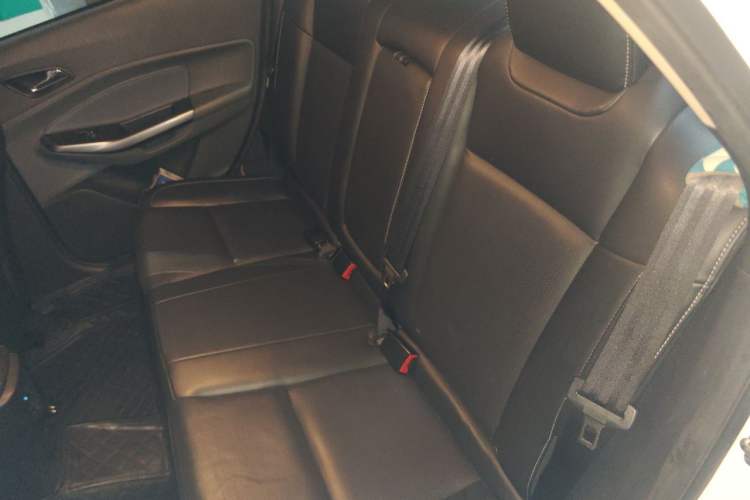 Used Ford Escort 2015 1.5L Automatic Fashion Model Left Rear Seat