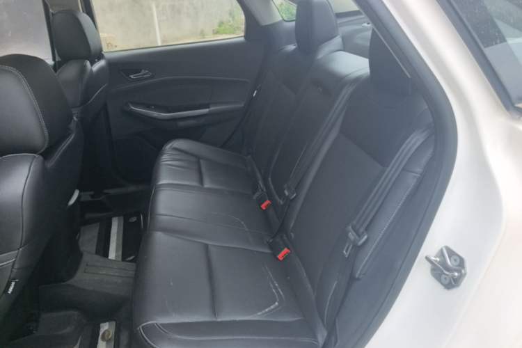 Used Ford Escort 2015 1.5L Automatic Fashion Model Left Rear Seat