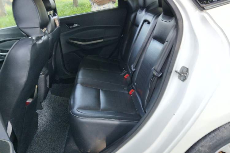 Used Ford Escort 2015 1.5L Automatic Fashion Model Left Rear Seat