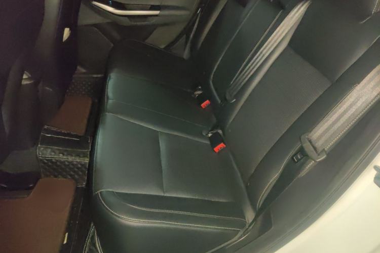 Used Ford Escort 2015 1.5L Automatic Fashion Model Left Rear Seat