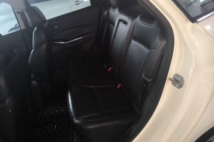 Used Ford Escort 2015 1.5L Automatic Fashion Model Left Rear Seat