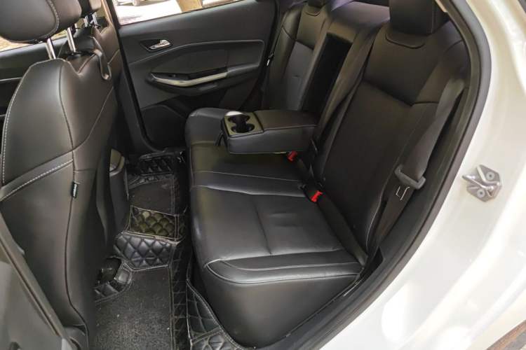 Used Ford Escort 2015 1.5L Automatic Fashion Model Left Rear Seat