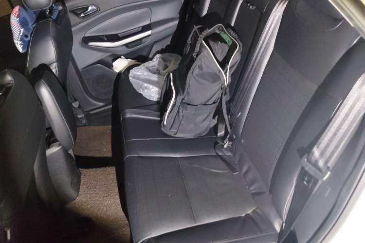 Used Ford Escort 2015 1.5L Automatic Fashion Model Left Rear Seat
