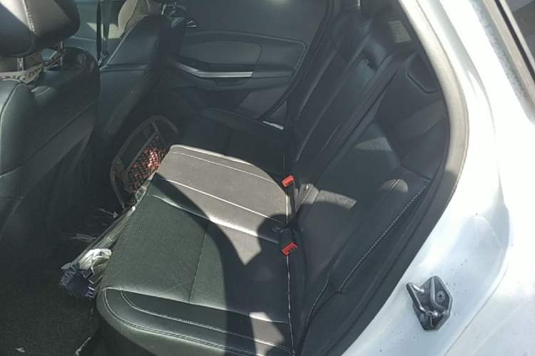 Used Ford Escort 2015 1.5L Automatic Fashion Model Left Rear Seat