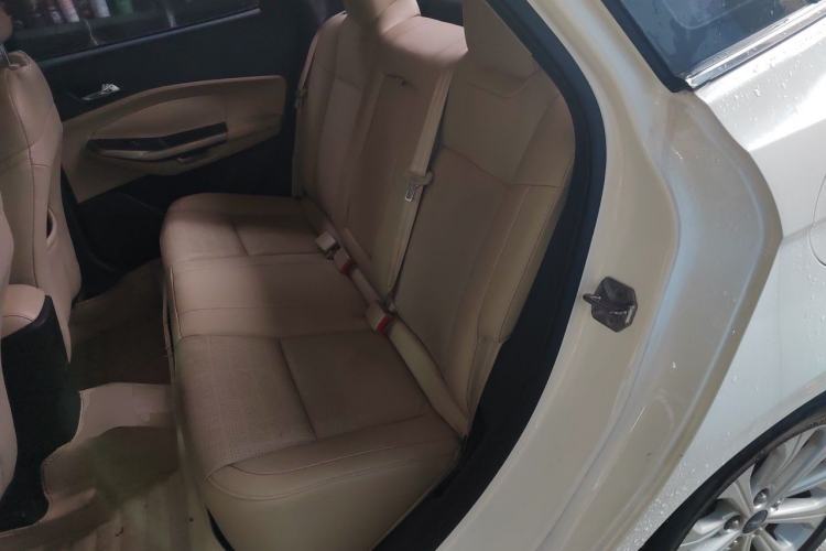 Used Ford Escort 2015 1.5L Automatic Fashion Model Left Rear Seat
