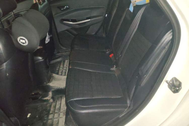 Used Ford Escort 2015 1.5L Automatic Fashion Model Left Rear Seat