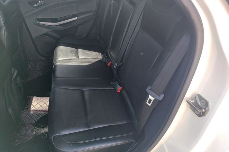 Used Ford Escort 2015 1.5L Automatic Fashion Model Left Rear Seat