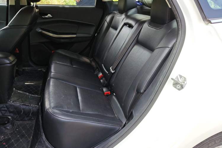 Used Ford Escort 2015 1.5L Automatic Fashion Model Left Rear Seat