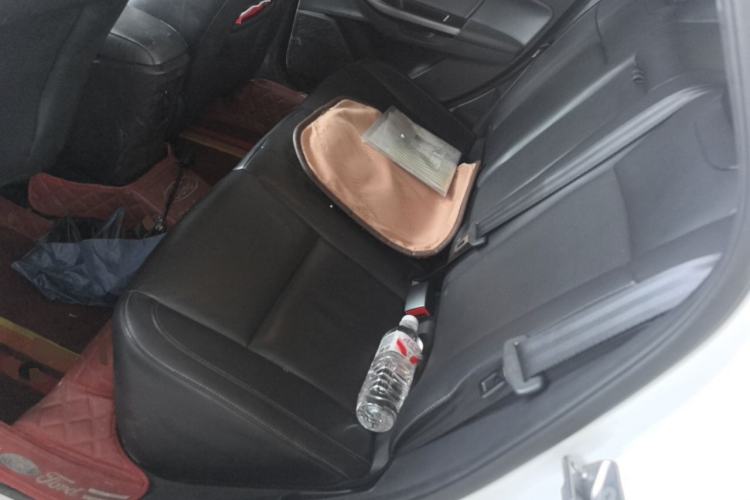 Used Ford Escort 2015 1.5L Automatic Fashion Model Left Rear Seat