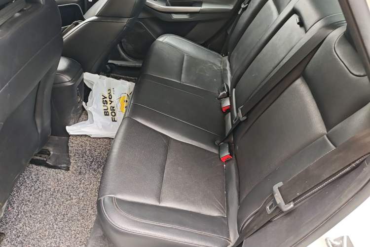 Used Ford Escort 2015 1.5L Automatic Fashion Model Left Rear Seat