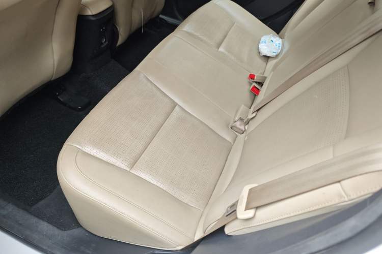Used Ford Escort 2015 1.5L Automatic Fashion Model Left Rear Seat