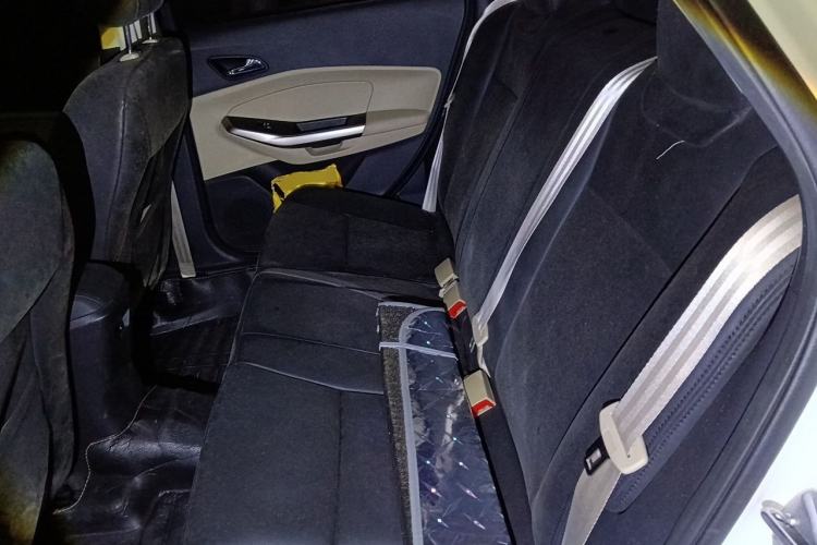 Used Ford Escort 2015 1.5L Automatic Fashion Model Left Rear Seat