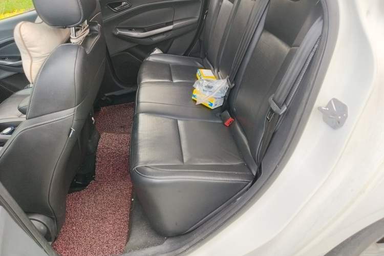 Used Ford Escort 2015 1.5L Automatic Fashion Model Left Rear Seat