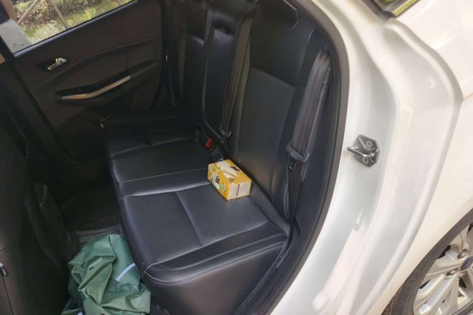 Used Ford Escort 2015 1.5L Automatic Fashion Model Left Rear Seat